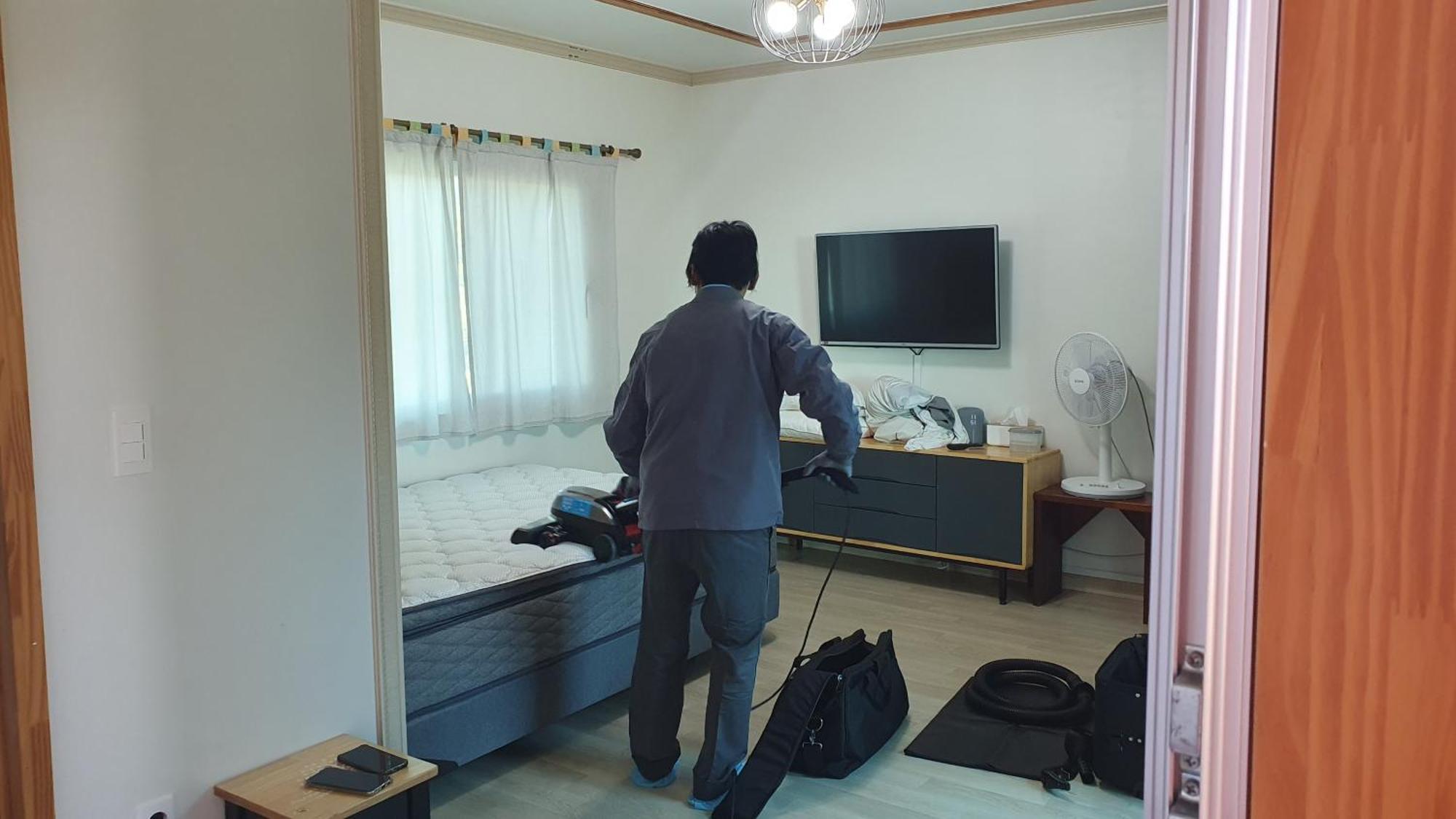Wind Jeju Cafe & Pension Szogüpho Kültér fotó
