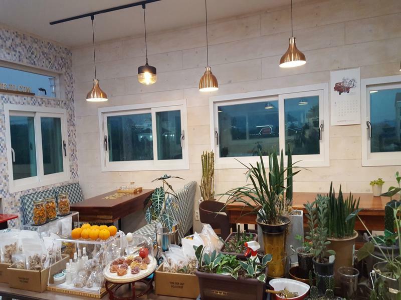 Wind Jeju Cafe & Pension Szogüpho Kültér fotó