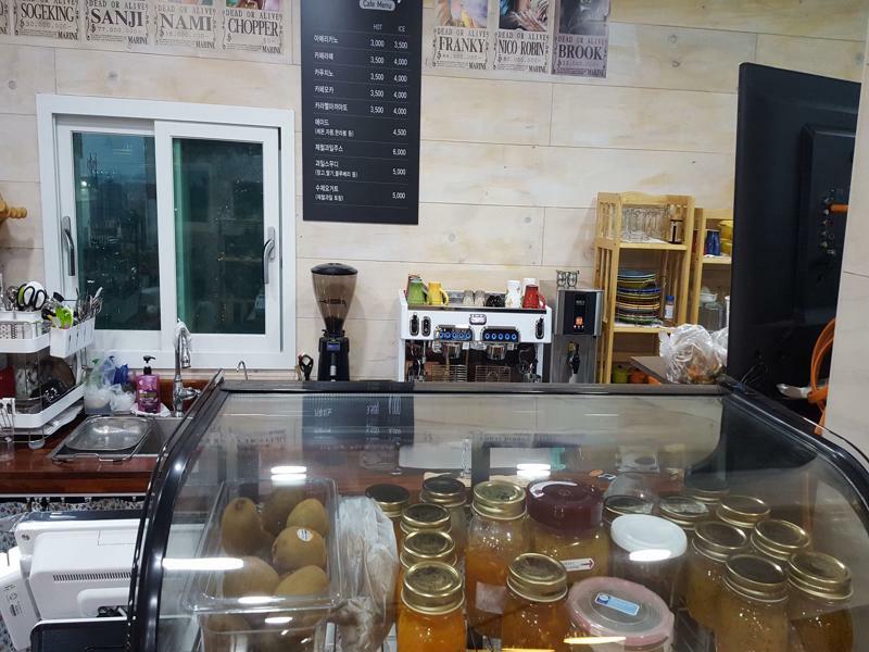 Wind Jeju Cafe & Pension Szogüpho Kültér fotó