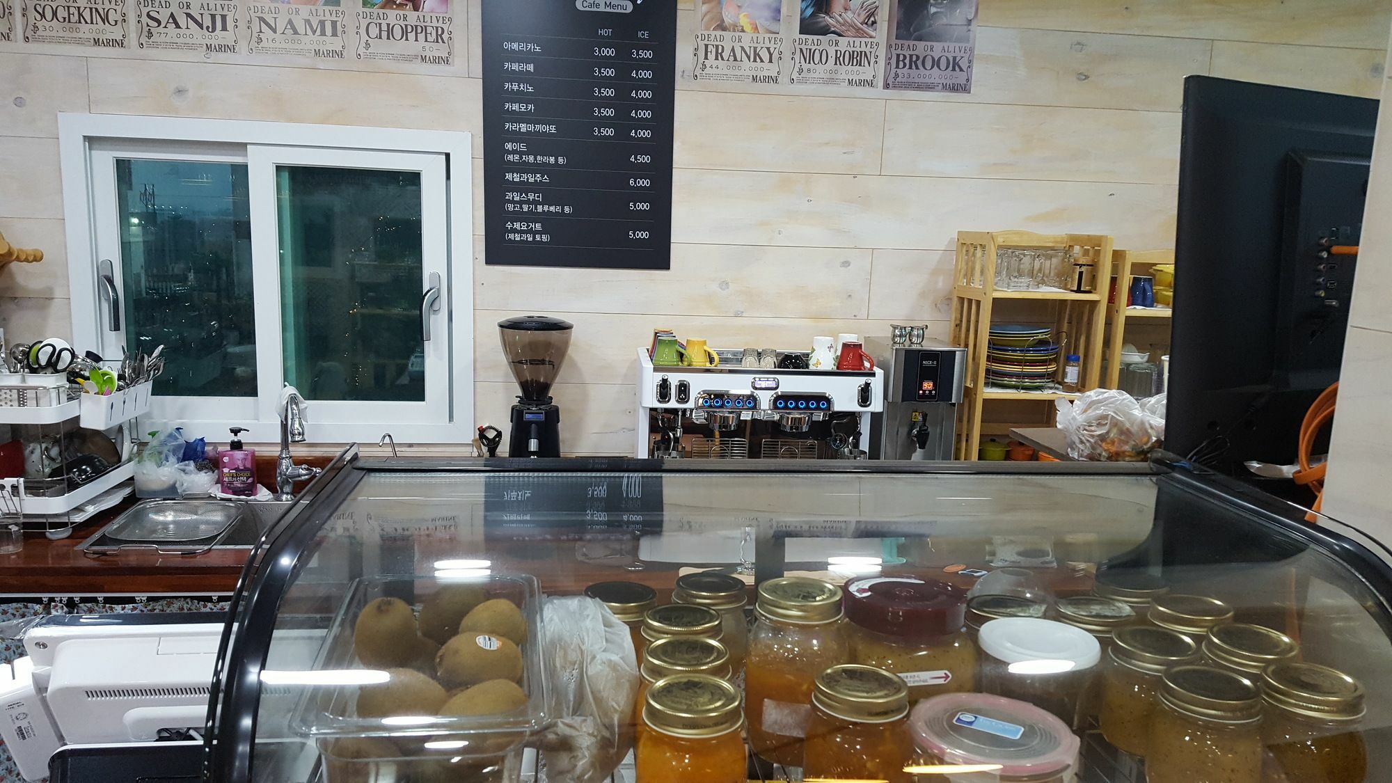 Wind Jeju Cafe & Pension Szogüpho Kültér fotó