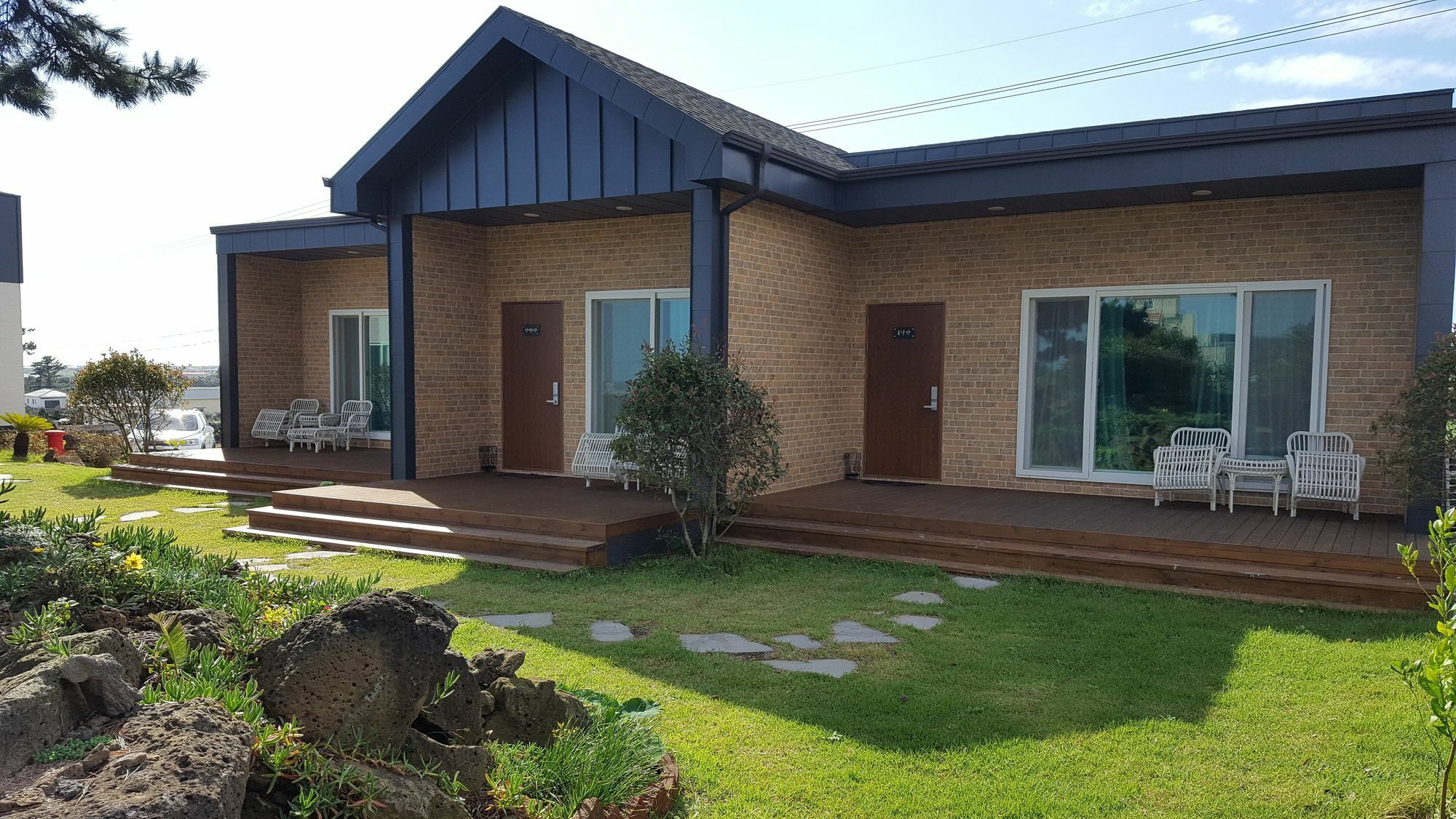 Wind Jeju Cafe & Pension Szogüpho Kültér fotó